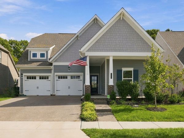 8013 Headwaters Dr, Franklin, TN 37064