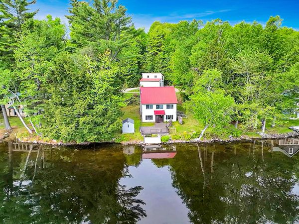28 Waters Edge , Hartford, ME 04220