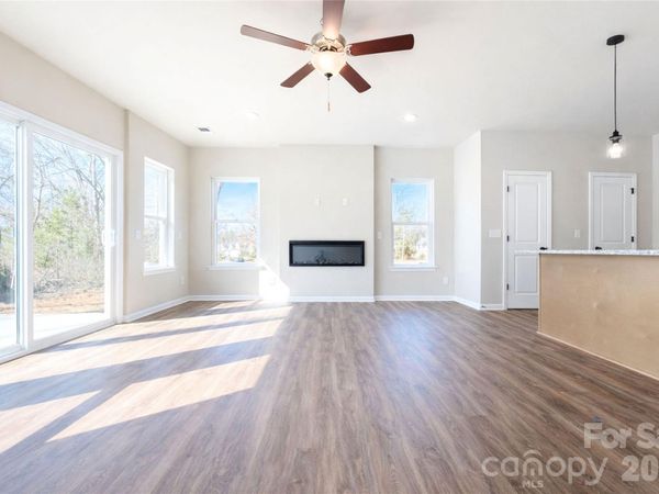 3107 Aberleaf Lane, Charlotte, NC 28227