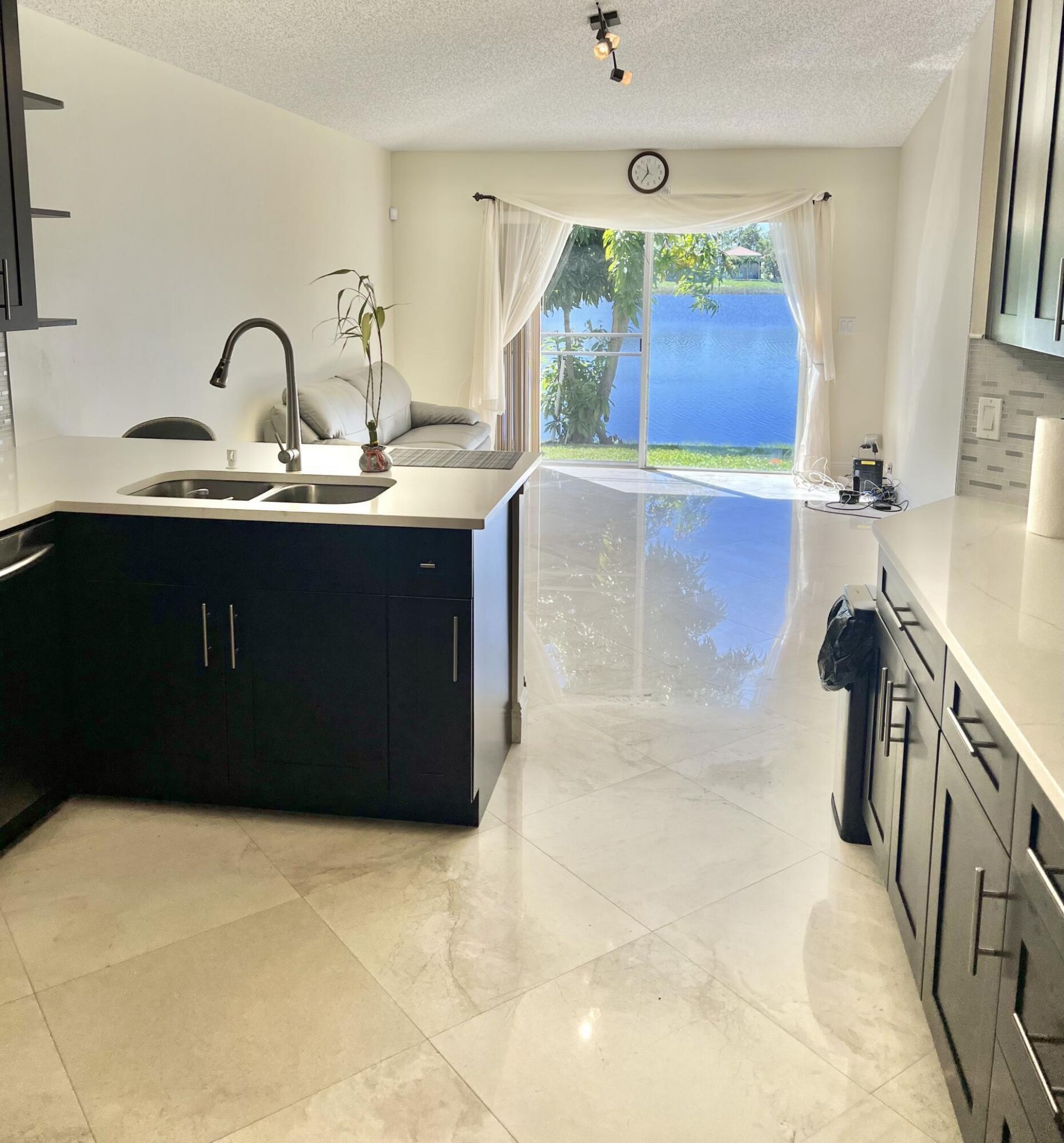 6129 Adriatic Way, Unit 6129, West Palm Beach, FL 33413 Photo