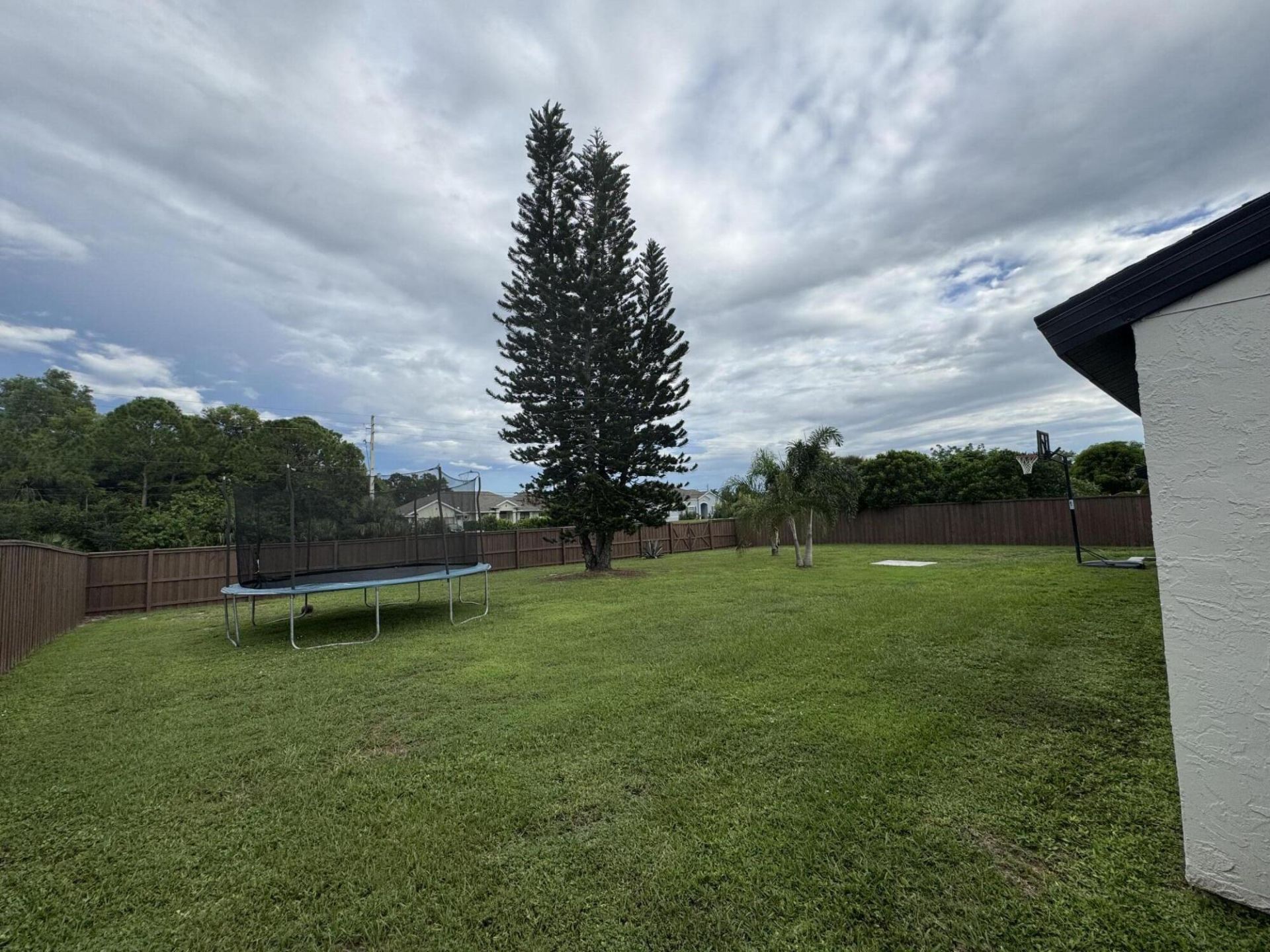 282 SW Bridgeport Drive, Port Saint Lucie, FL 34953 Photo