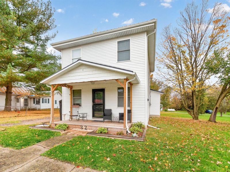 32 E North Street, Marengo, OH 43334 Photo 4