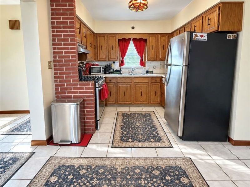 1364 Youll Street, Niles, OH 44446 Photo 8