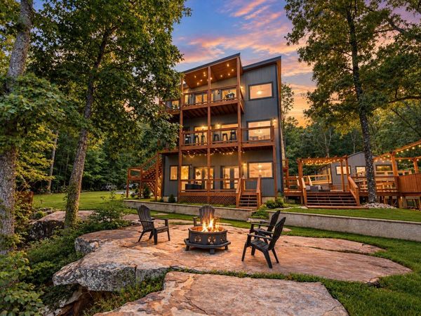 3107 Jackson Point Rd , Sewanee, TN 37375