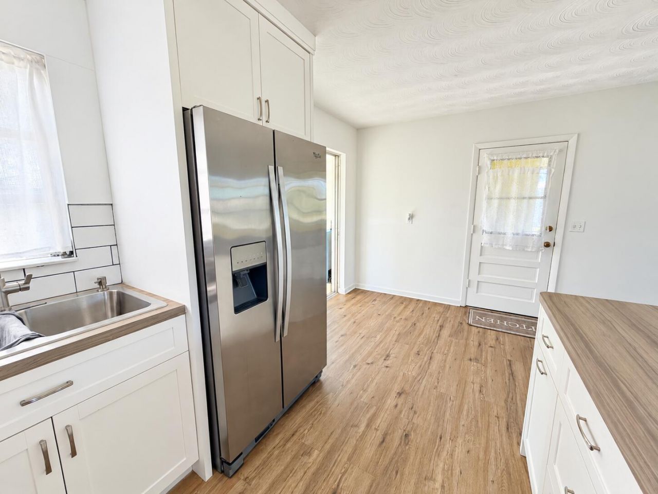 116 NE Entrada Avenue, Port Saint Lucie, FL 34952 Photo