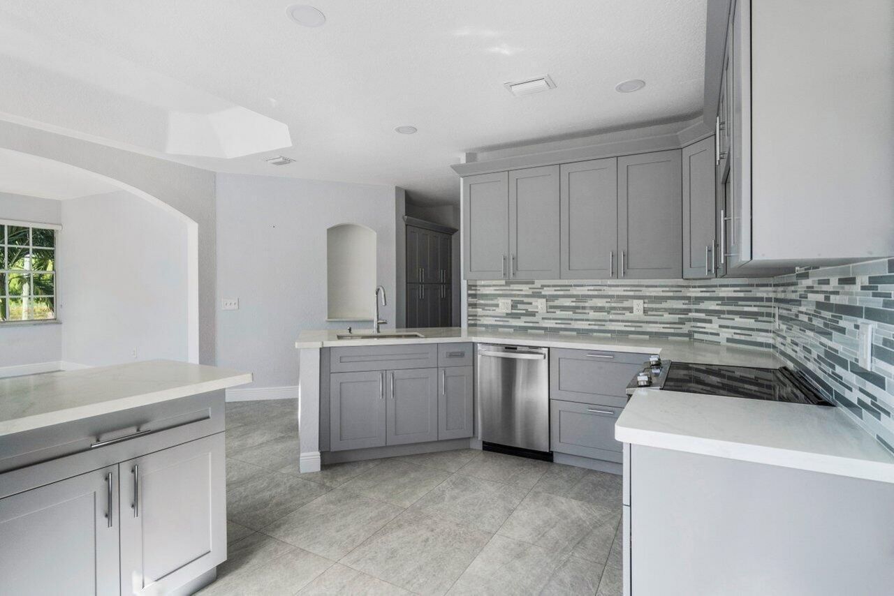 2110 Belmont Place, Boynton Beach, FL 33436 Photo