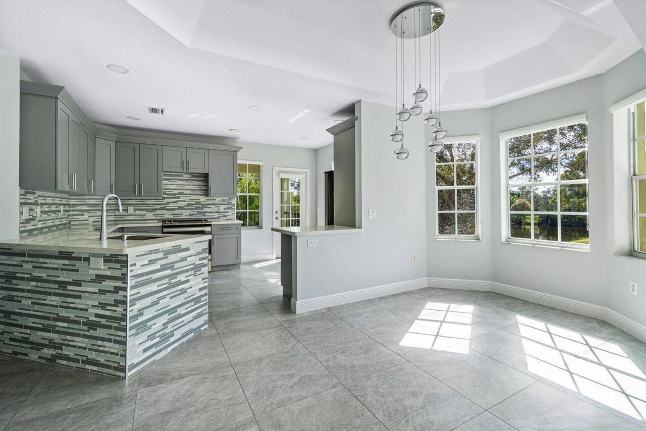 2110 Belmont Place, Boynton Beach, FL 33436 Photo