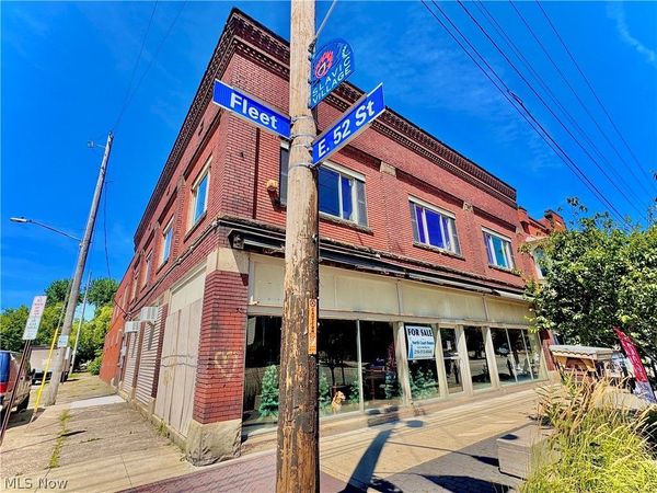 5203 Fleet Avenue , Cleveland, OH 44105