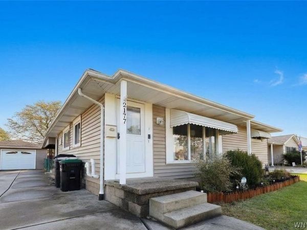 2177 Parker Boulevard , Tonawanda, NY 14150
