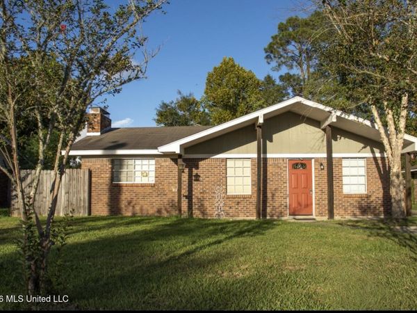 302 Ferguson Avenue, Long Beach, MS 39560