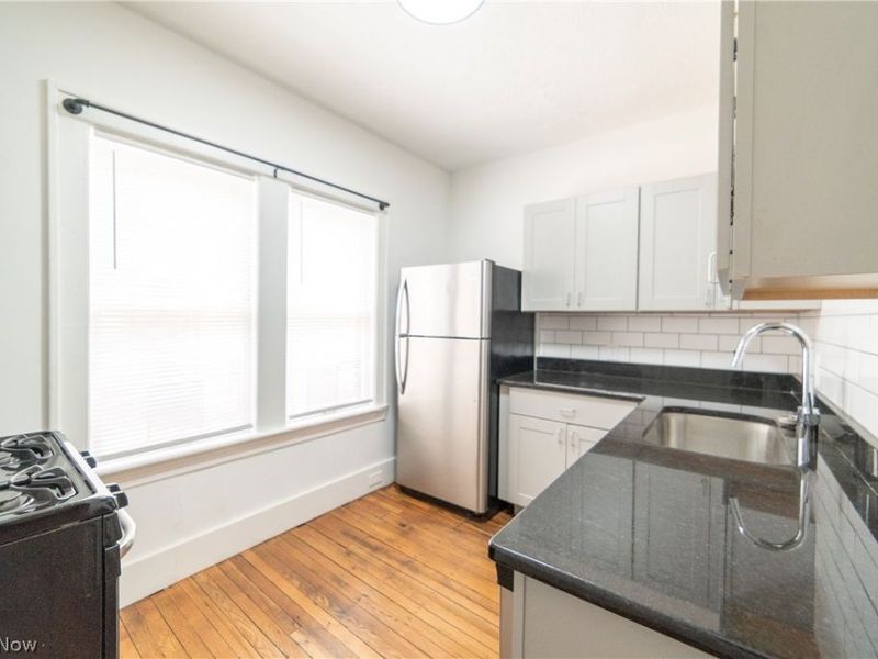 2215 W 14 Street, Unit 2, Cleveland, OH 44113 Photo 10