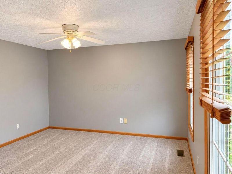 539 Richwood Drive, Pataskala, OH 43062 Photo 23