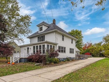 17 Newton Street, Angola, NY 14006