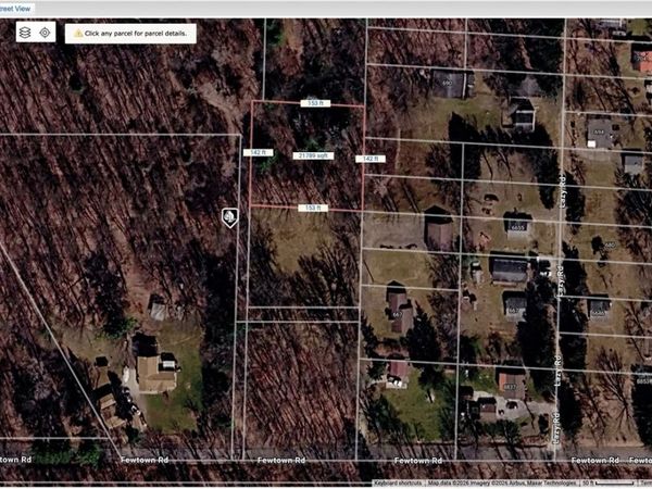 Park Road , Deerfield, OH 44411