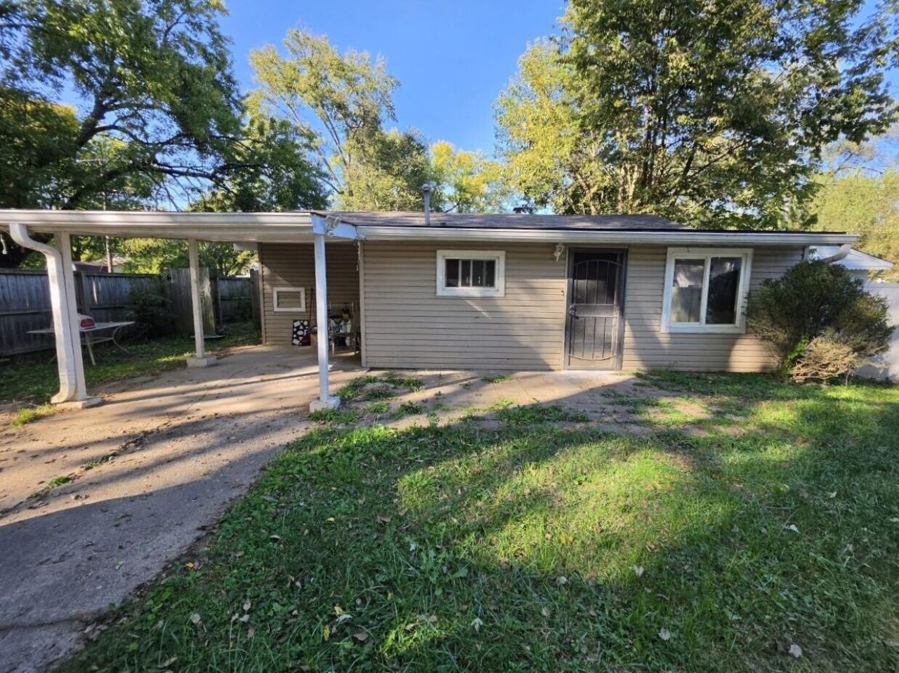 1548 Haynes Avenue, Indianapolis, IN 46240 Main Photo