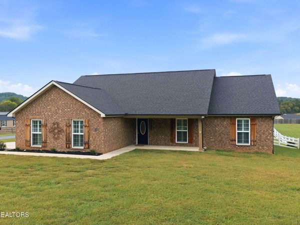 503 Teacher Way , Seymour, TN 37865