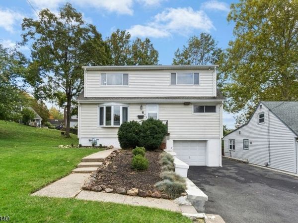 6 Marshall St, West Orange, NJ 07052