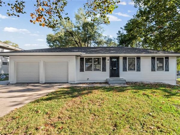 11911 Fremont Avenue, Grandview, MO 64030