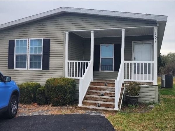 102 CHAMBERLAIN COURT, WINCHESTER, VA 22603
