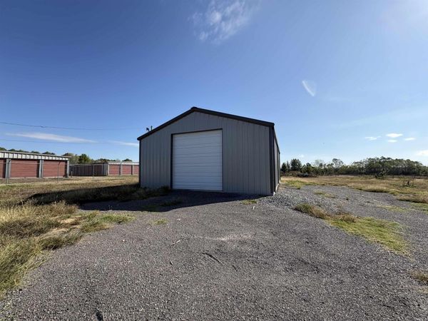 Pleasant Plains, AR 72568
