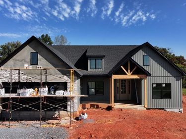 1694 Wells Rd., Bedford, VA 24523