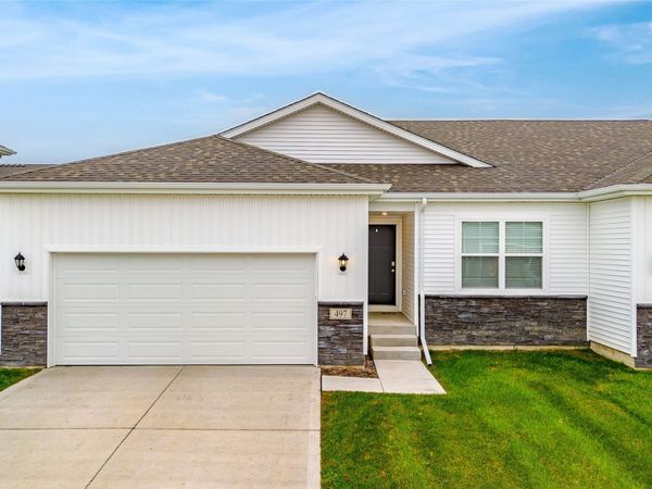 497 Kinley Drive, Waukee, IA 50263