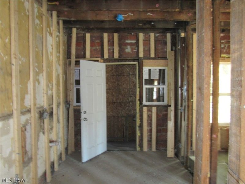 1231 E 124th Street, Cleveland, OH 44108 Photo 20