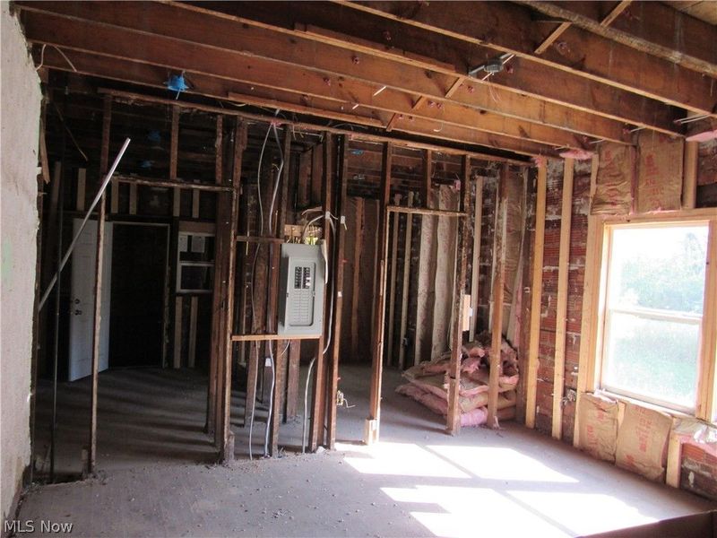 1231 E 124th Street, Cleveland, OH 44108 Photo 23