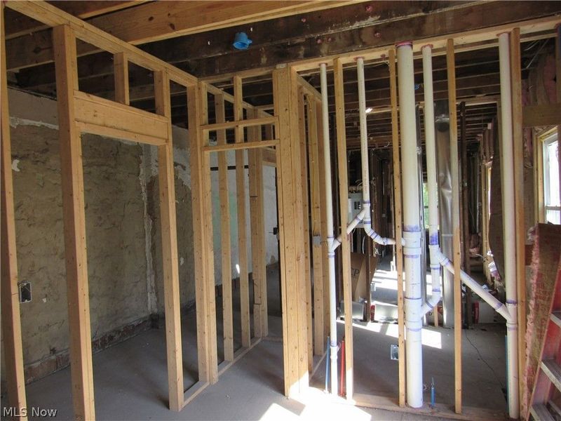 1231 E 124th Street, Cleveland, OH 44108 Photo 26