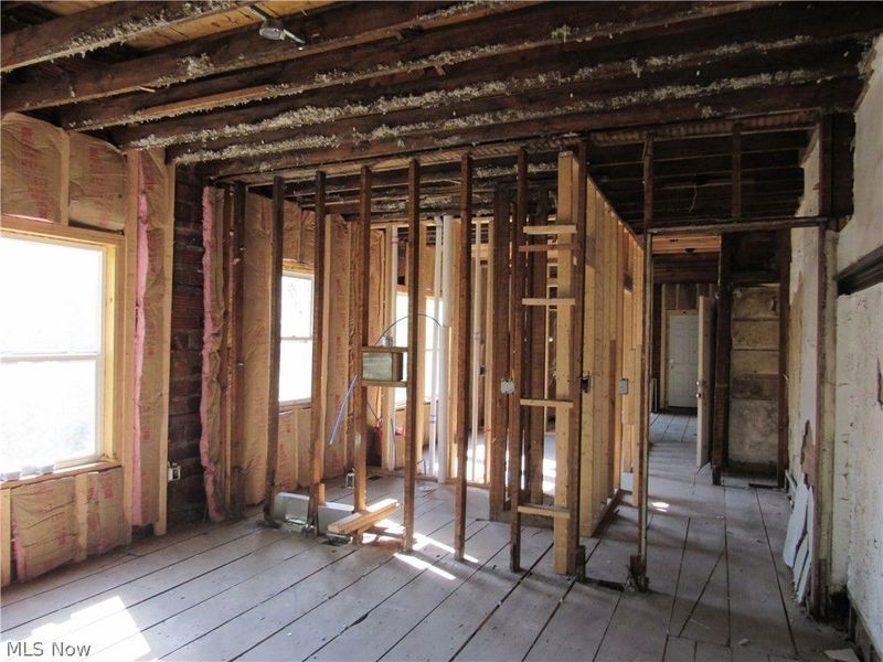 1231 E 124th Street, Cleveland, OH 44108 Photo 38