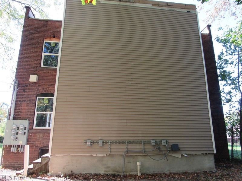 1231 E 124th Street, Cleveland, OH 44108 Photo 47