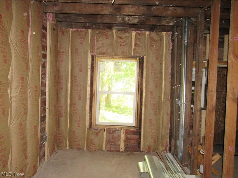 1231 E 124th Street, Cleveland, OH 44108 Photo 9