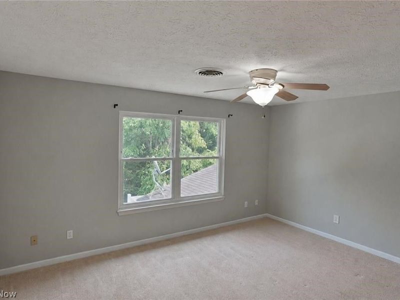 6387 Forest Park Drive, North Ridgeville, OH 44039 Photo 12