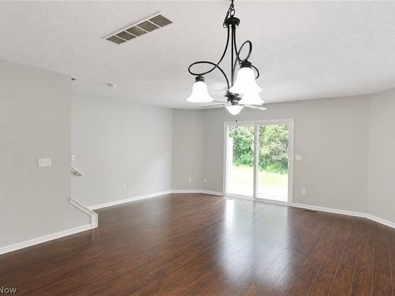 6387 Forest Park Drive, North Ridgeville, OH 44039 Photo 3