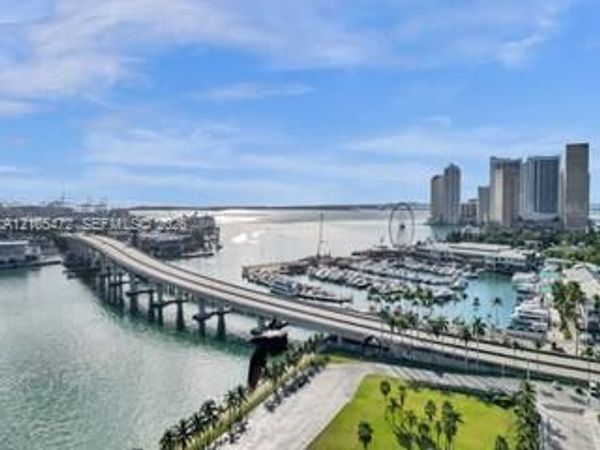 888 Biscayne Blvd , Unit 811, Miami, FL 33132