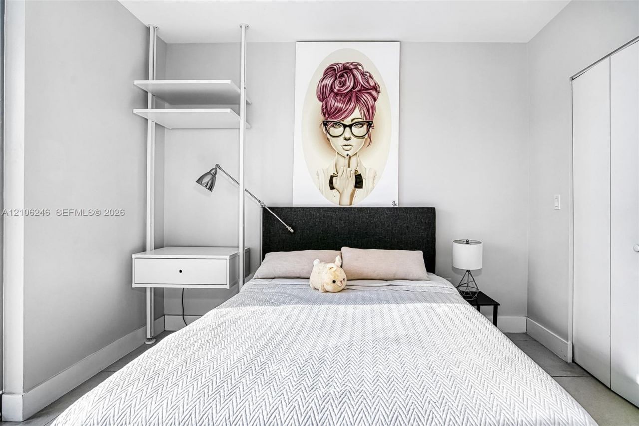 92 SW 3rd St , Unit 1511, Miami, FL 33130 Photo