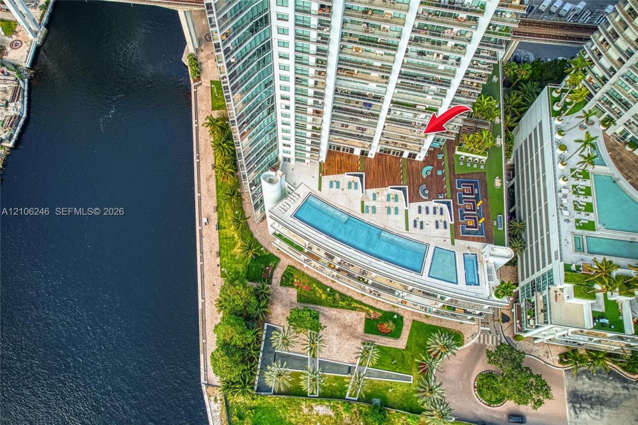 92 SW 3rd St , Unit 1511, Miami, FL 33130 Photo