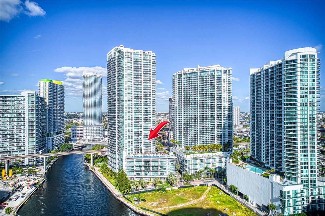 92 SW 3rd St , Unit 1511, Miami, FL 33130 Photo