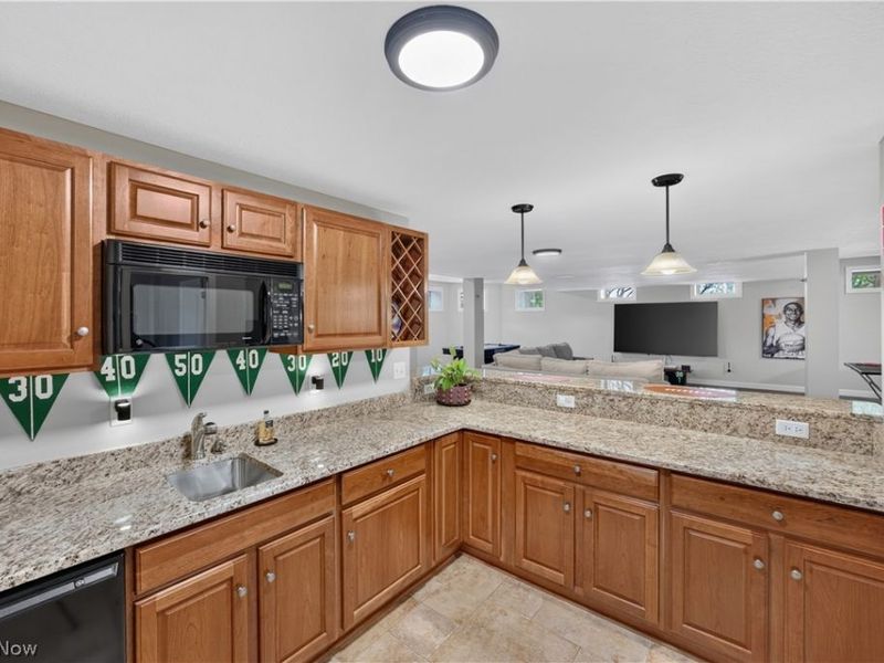 390 Club Drive W, Aurora, OH 44202 Photo 35