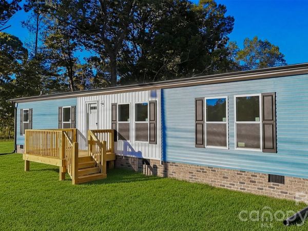 105 Estate Drive , Statesville, NC 28678