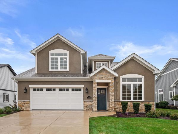 4703 98th St, Pleasant Prairie, WI 53158