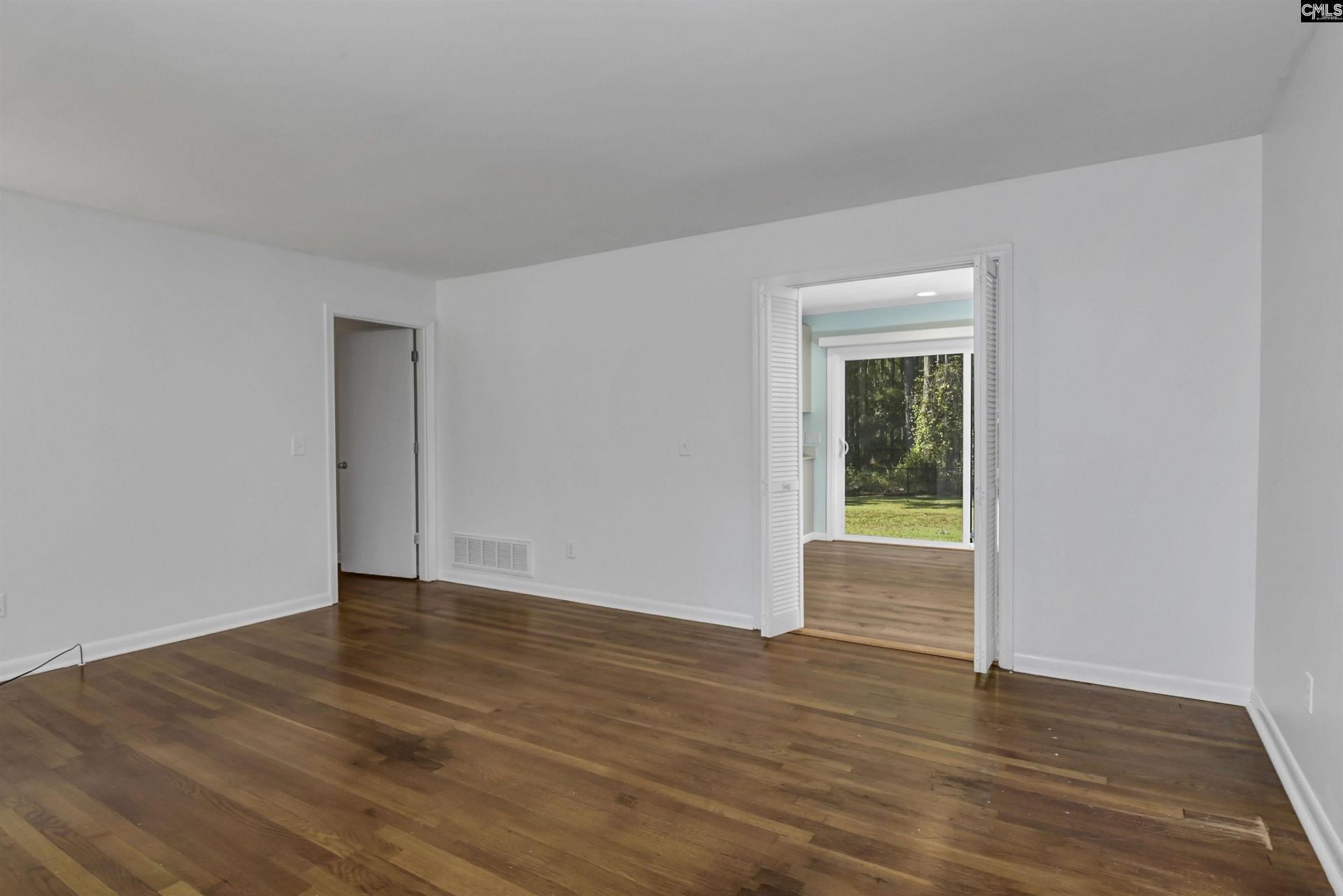 224 Hickory Ridge Drive  Photo 14