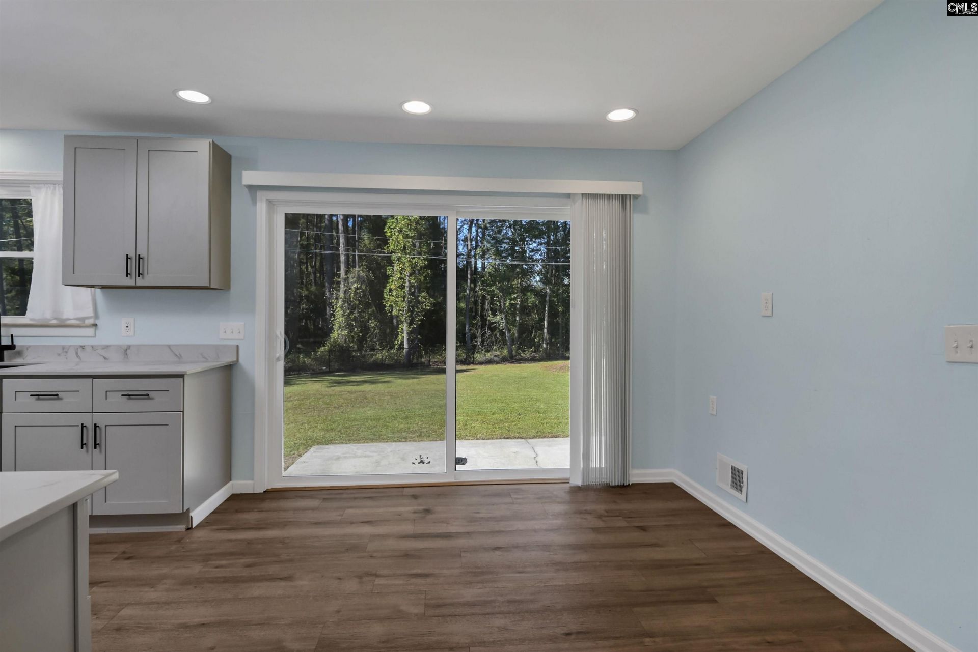 224 Hickory Ridge Drive  Photo 17