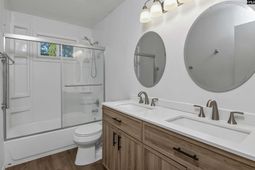 224 Hickory Ridge Drive  photo 4