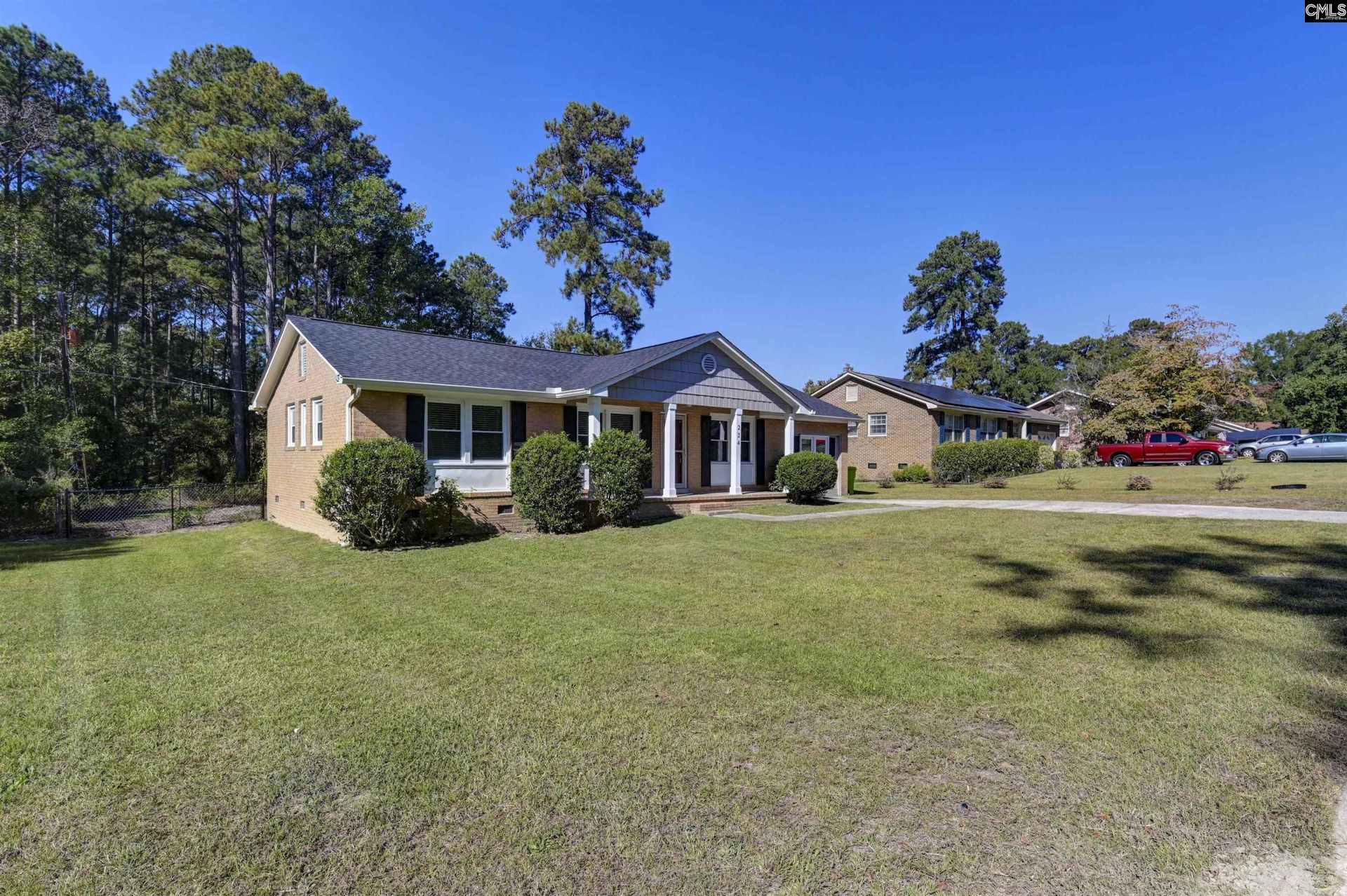 224 Hickory Ridge Drive  Photo 7