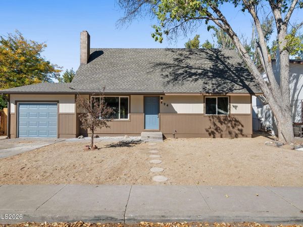 494 Oleander Way, Sparks, NV 89431