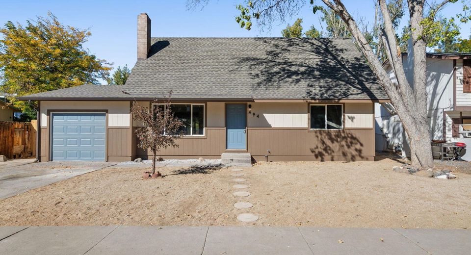 494 Oleander Way, Sparks, NV 89431 Photo