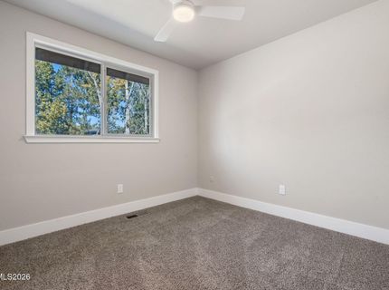 494 Oleander Way, Sparks, NV 89431 Photo