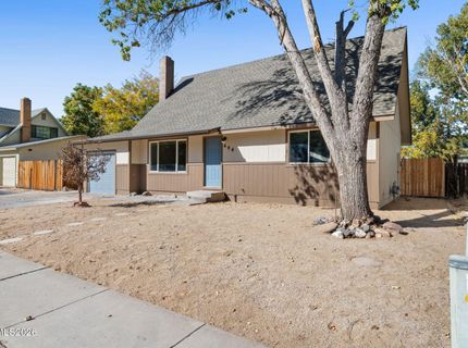 494 Oleander Way, Sparks, NV 89431 Photo
