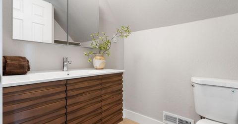 494 Oleander Way, Sparks, NV 89431 Photo